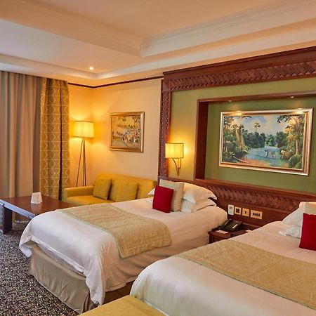 Goma Serena Hotel ภายนอก รูปภาพ