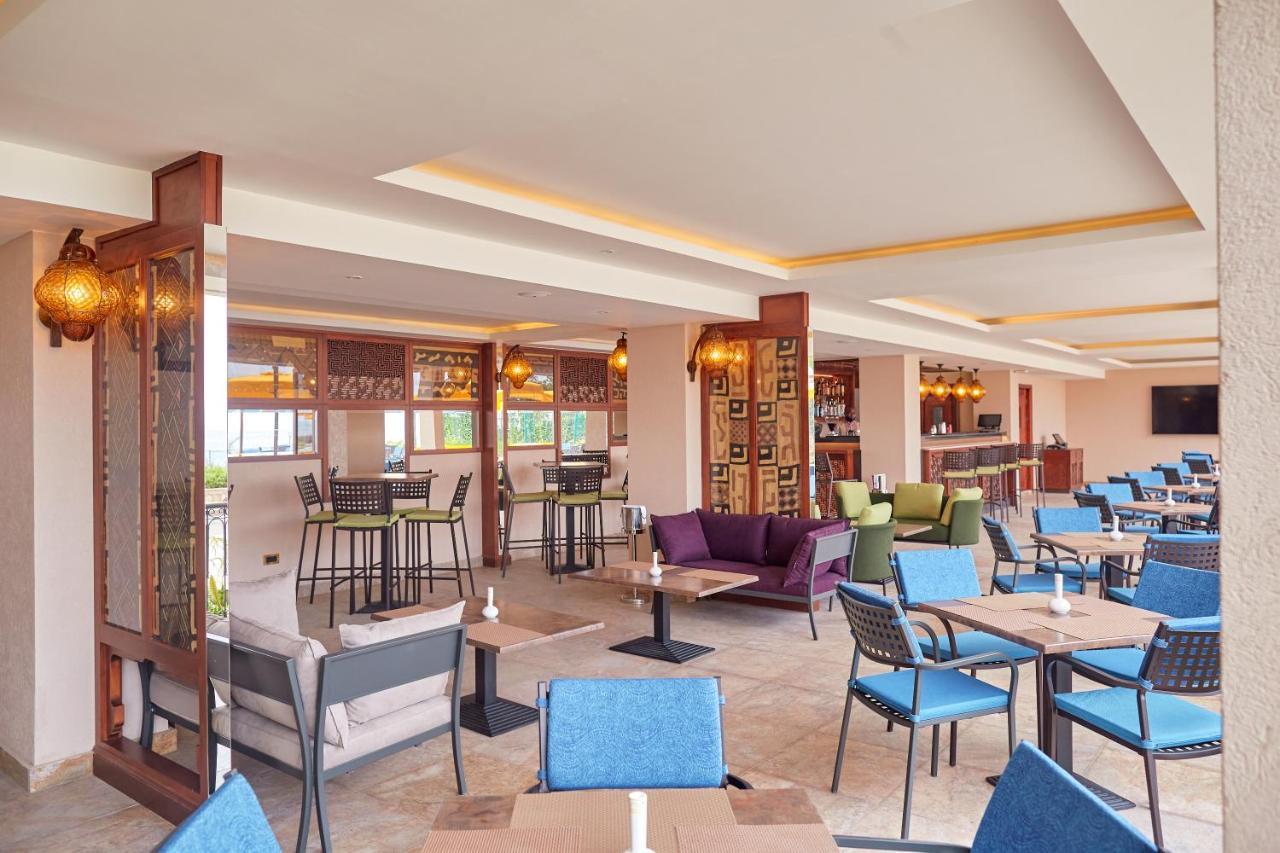 Goma Serena Hotel ภายนอก รูปภาพ