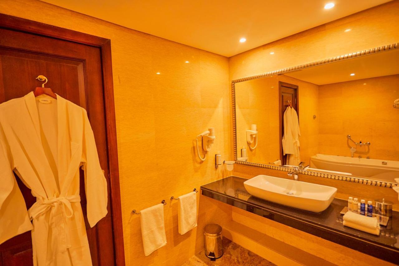 Goma Serena Hotel ภายนอก รูปภาพ