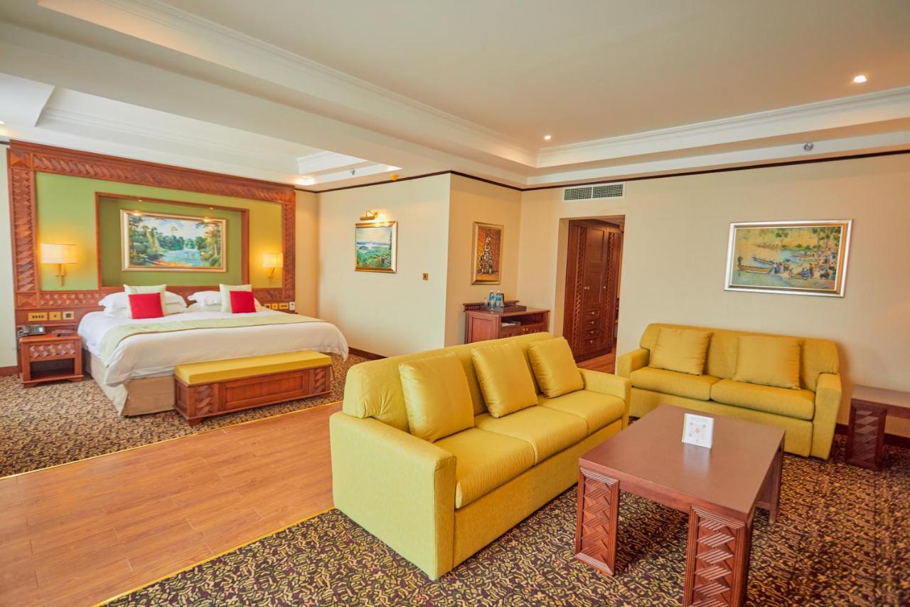 Goma Serena Hotel ภายนอก รูปภาพ