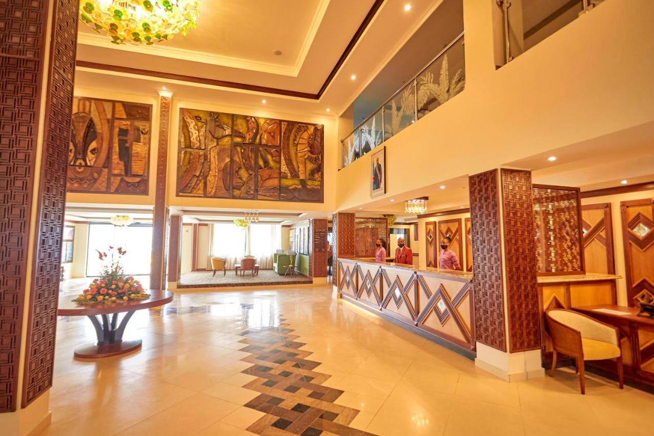 Goma Serena Hotel ภายนอก รูปภาพ