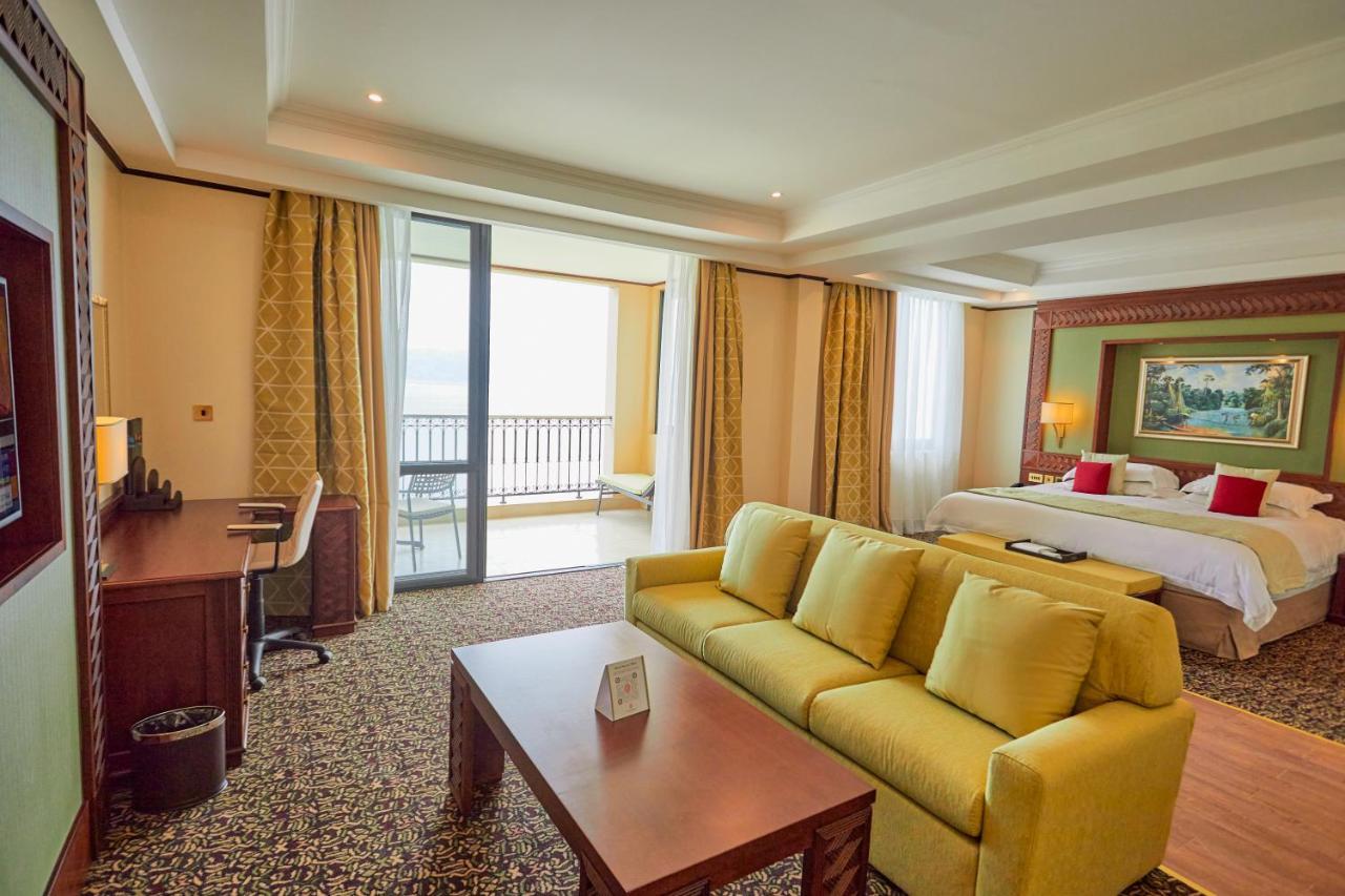 Goma Serena Hotel ภายนอก รูปภาพ